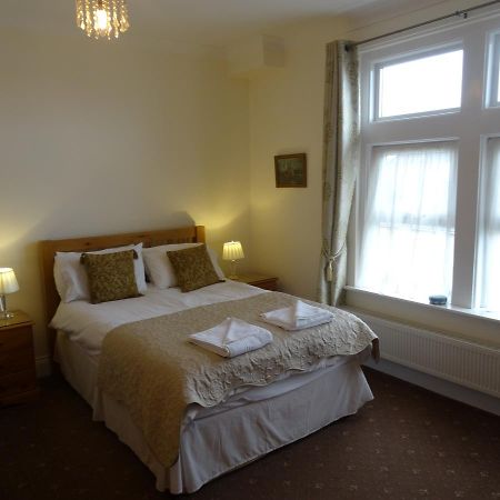 Ashbourne House Bed and Breakfast Burnham-on-Sea Εξωτερικό φωτογραφία