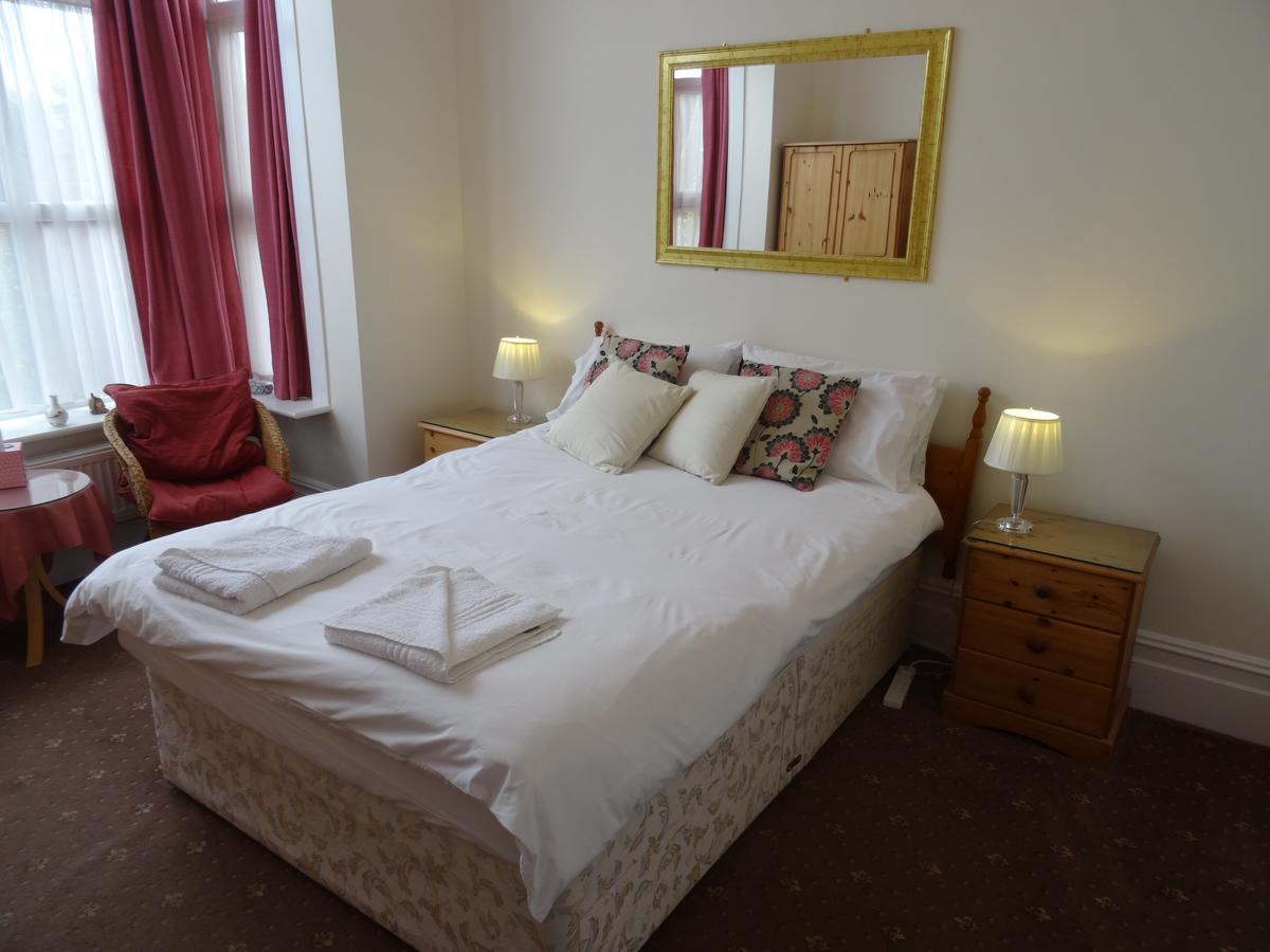 Ashbourne House Bed and Breakfast Burnham-on-Sea Εξωτερικό φωτογραφία